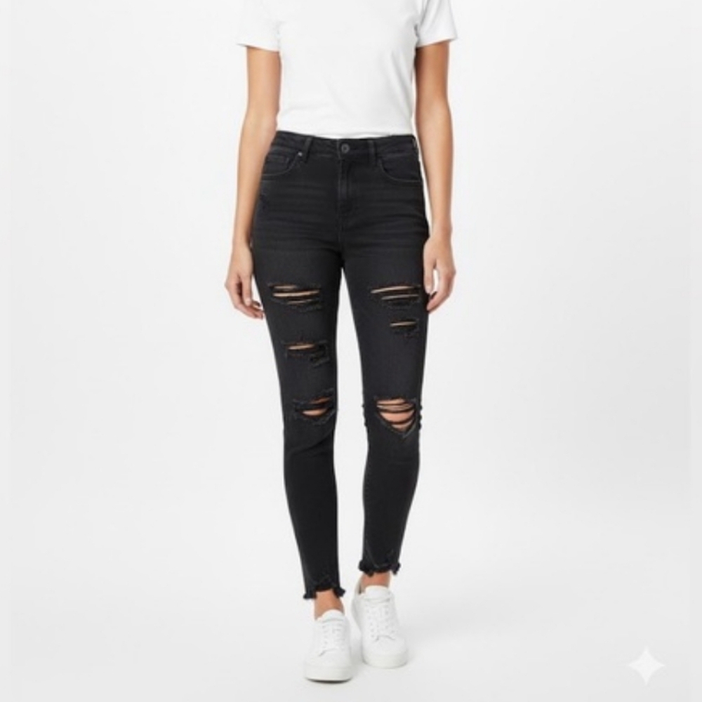 American Eagle Black Distressed Skinny Jeans